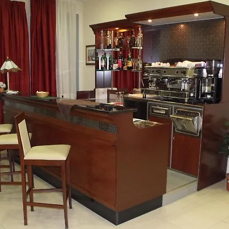 Ai Pini Hotel 3*